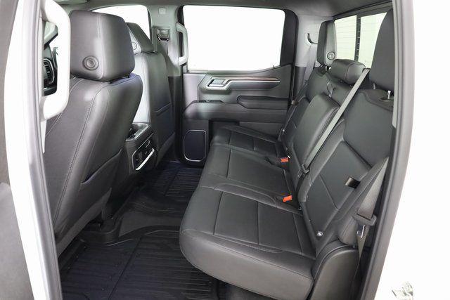 2026 GMC Sierra 1500 Crew Cab, Short Bed, SLT, 4WD