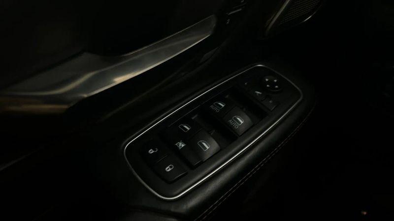 2019 Ram 1500 Limited Crew Cab 4x4 5'7" Box