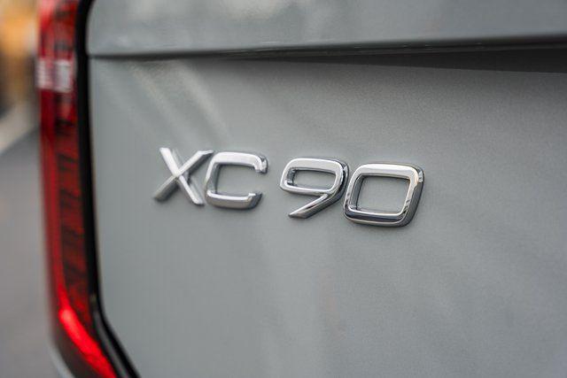 2026 Volvo XC90 Plus, B6 AWD Gas (mild hybrid), Gasoline, Bright, 7 Seats