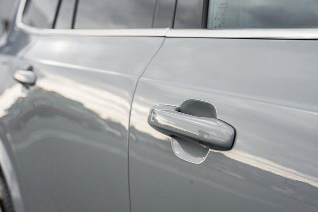 2026 Volvo XC90 Plus, B6 AWD Gas (mild hybrid), Gasoline, Bright, 7 Seats