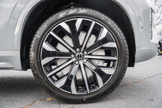 2026 Volvo XC90 Plus, B6 AWD Gas (mild hybrid), Gasoline, Bright, 7 Seats