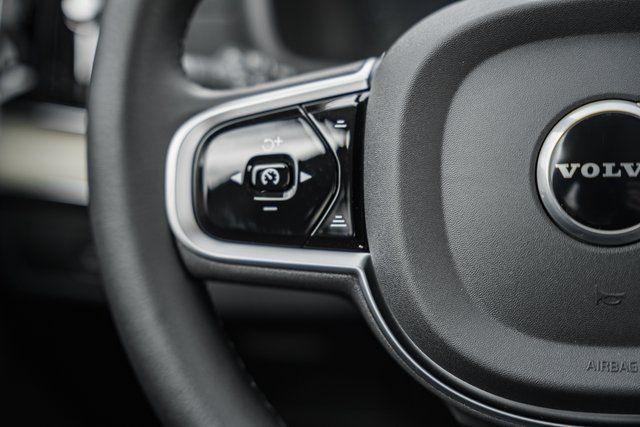 2026 Volvo XC90 Plus, B6 AWD Gas (mild hybrid), Gasoline, Bright, 7 Seats