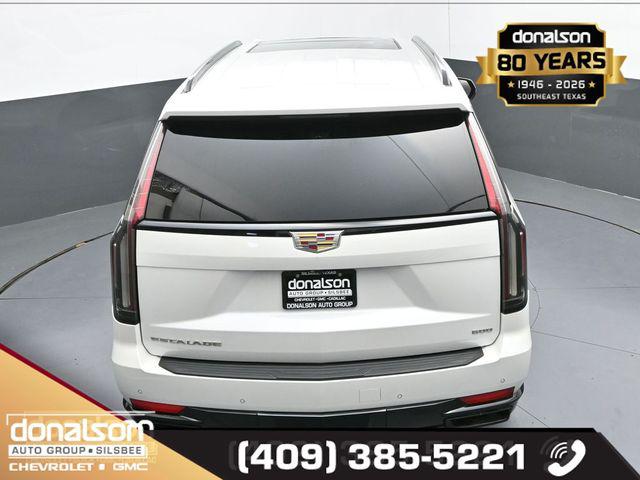 2021 Cadillac Escalade 2WD Sport
