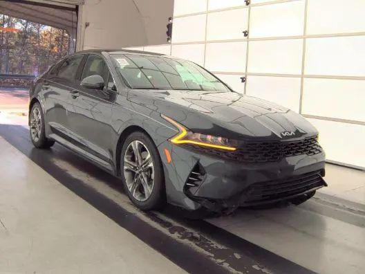 2022 Kia K5 EX