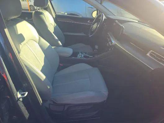 2022 Kia K5 EX