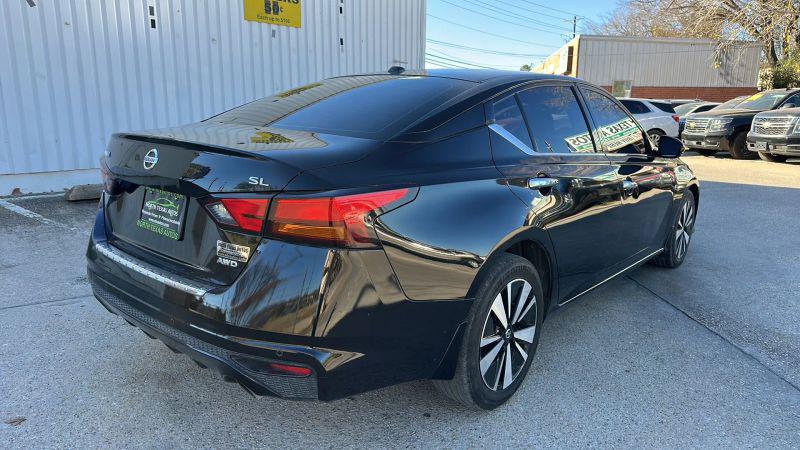 2022 Nissan Altima SL Intelligent AWD