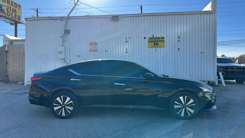 2022 Nissan Altima SL Intelligent AWD