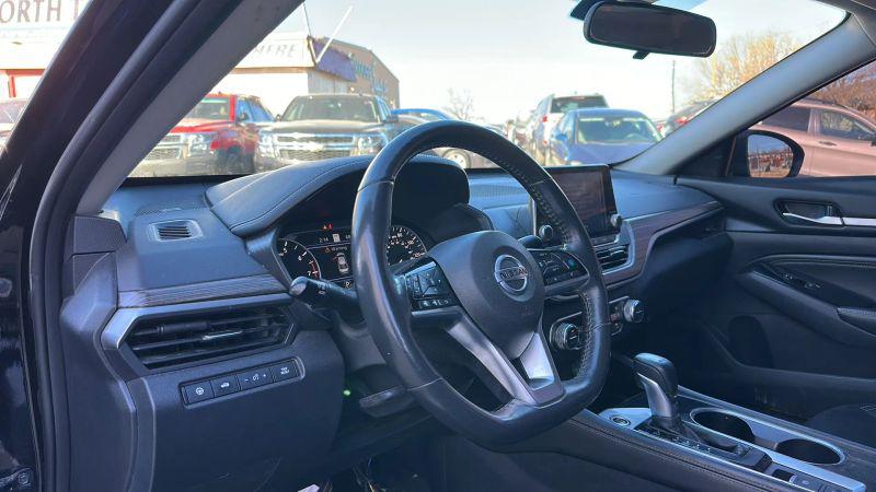 2022 Nissan Altima SL Intelligent AWD