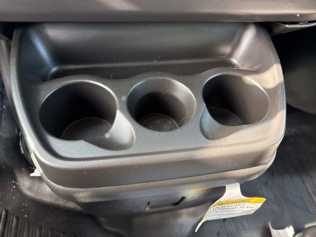 2025 Chevrolet Express Cutaway 4500 Van
