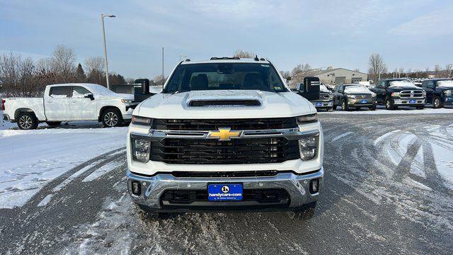 2026 Chevrolet Silverado 2500HD Double Cab, Standard Bed, LT, 4WD