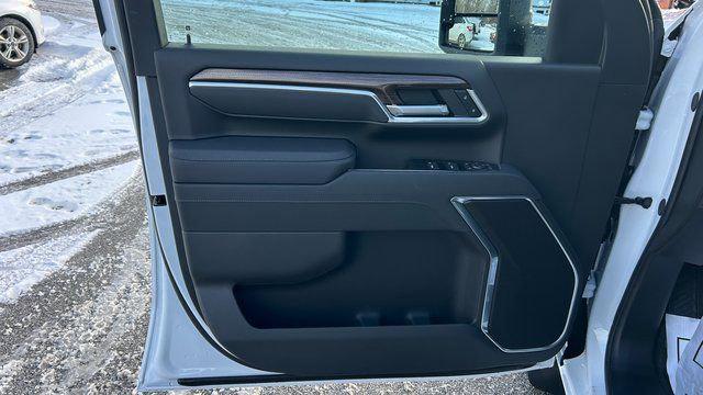 2026 Chevrolet Silverado 2500HD Double Cab, Standard Bed, LT, 4WD