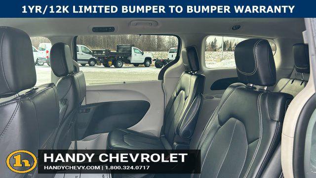 2024 Chrysler Pacifica Touring L