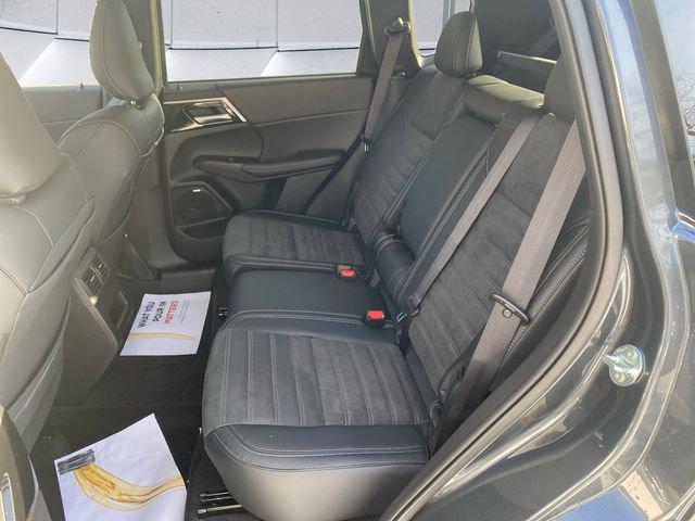 2026 Mitsubishi Outlander SE 1.5T S-AWC