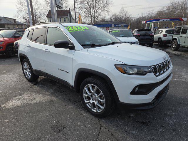 2024 Jeep Compass Latitude Lux FWD
