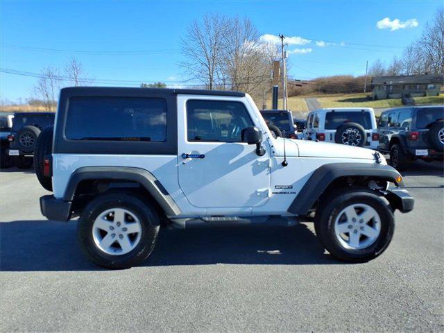 2017 Jeep Wrangler Sport 4x4