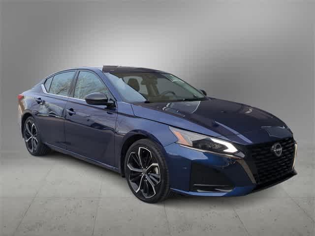 2024 Nissan Altima SR FWD