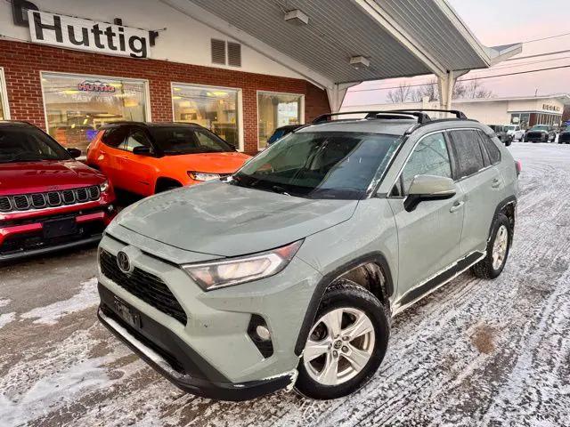 2020 Toyota RAV4 XLE