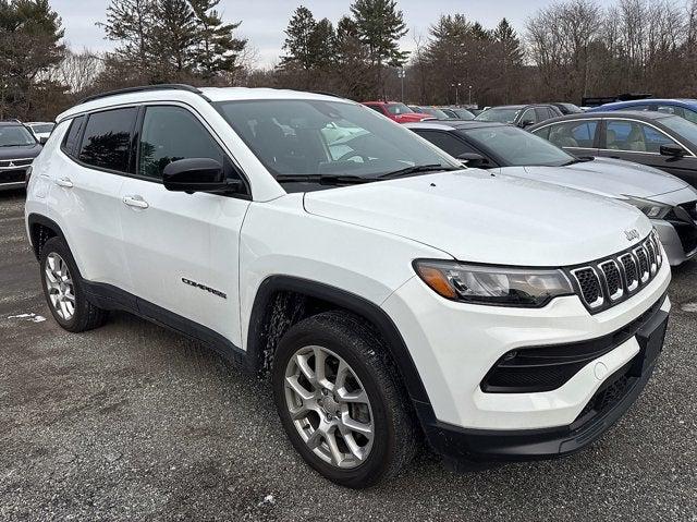 2023 Jeep Compass Latitude Lux FWD