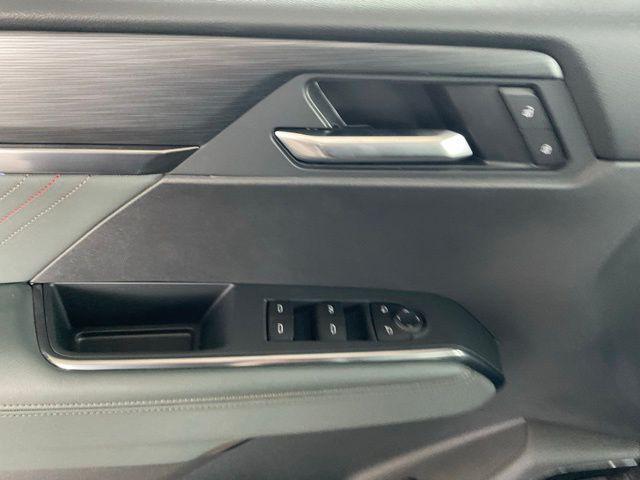2026 GMC Acadia AT4 AWD
