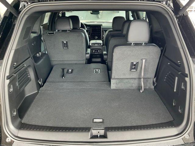 2026 GMC Acadia AT4 AWD