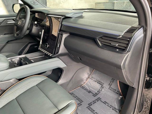 2026 GMC Acadia AT4 AWD