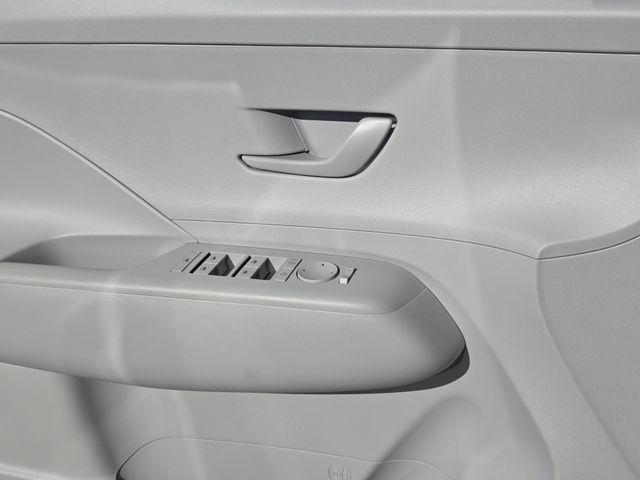 2025 Hyundai Kona SEL Convenience