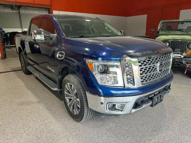2017 Nissan Titan SV for sale in Maryland Heights, MO