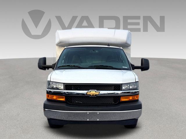 2025 Chevrolet Express Cutaway Work Van