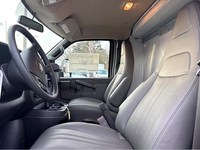 2025 Chevrolet Express Cutaway Work Van