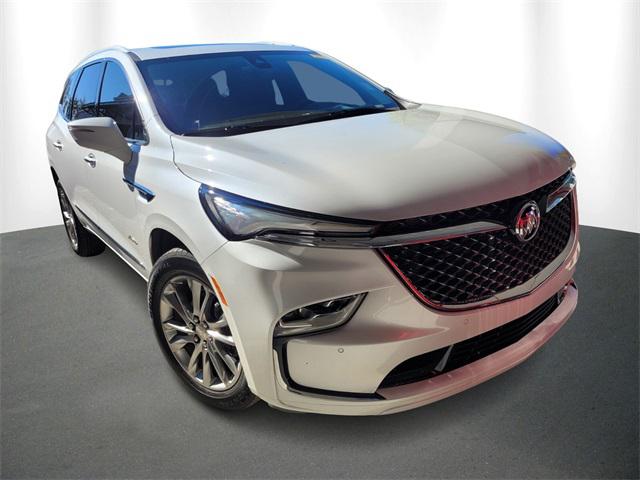 2022 Buick Enclave FWD Avenir