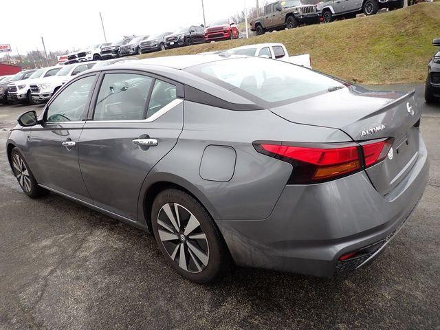 2022 Nissan Altima SL FWD 2022 Nissan Altima SL FWD