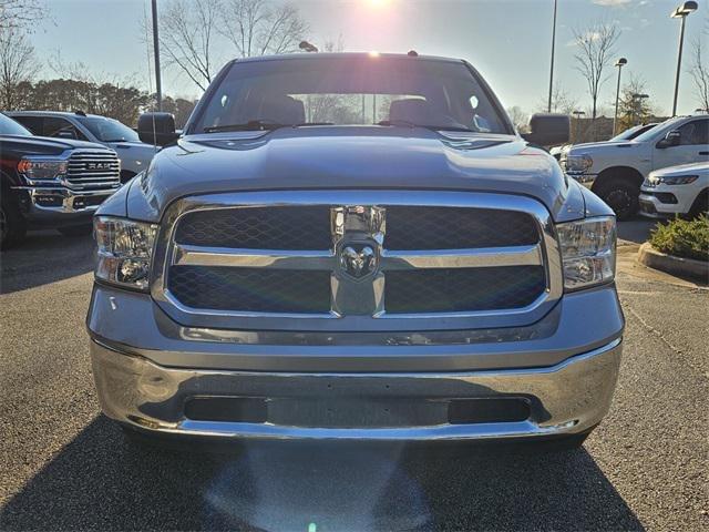 2021 RAM 1500 Classic Tradesman Crew Cab 4x2 57 Box 2021 RAM 1500 Classic Tradesman Crew Cab 4x2 57 Box
