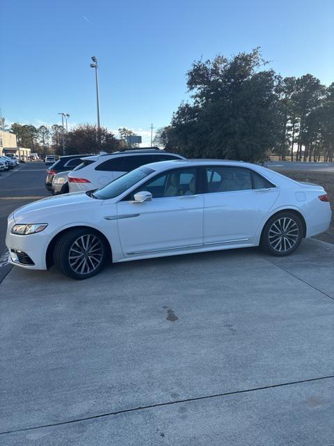 2017 Lincoln Continental Select