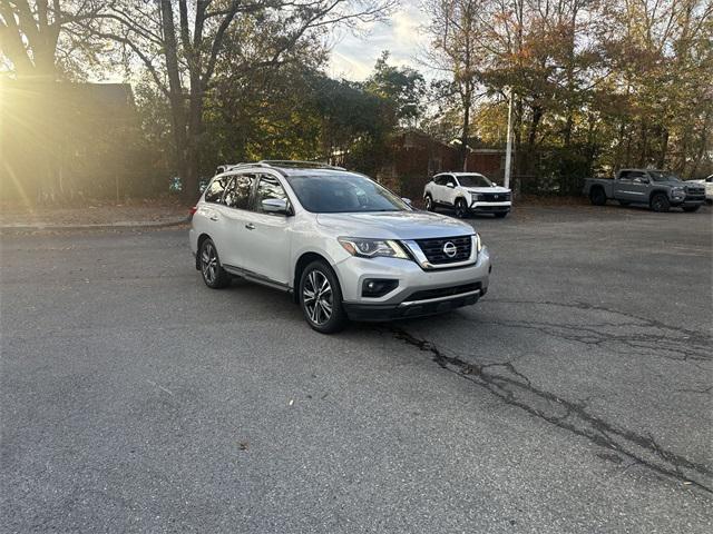 2018 Nissan Pathfinder Platinum