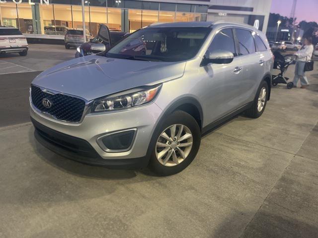 2017 Kia Sorento 2.4L LX 2017 Kia Sorento 2.4L LX