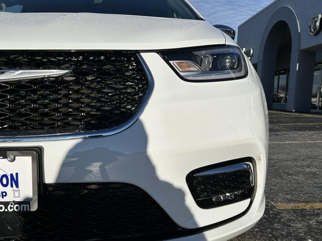 2023 Chrysler Pacifica Limited AWD