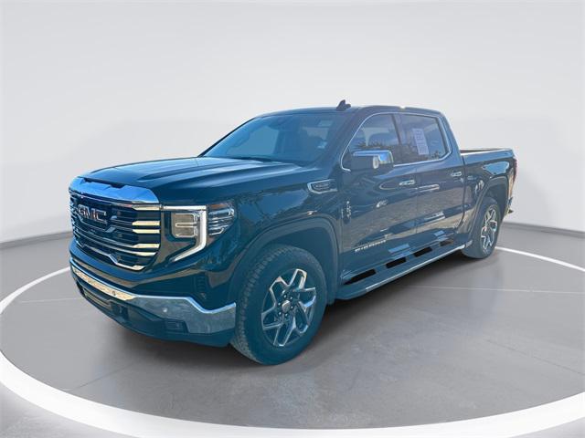 2024 GMC Sierra 1500 4WD Crew Cab Short Box SLT