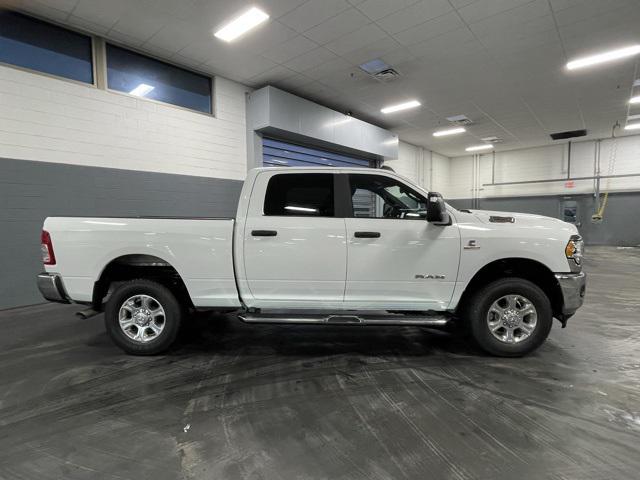 2024 RAM 2500 Big Horn Crew Cab 4x4 64 Box