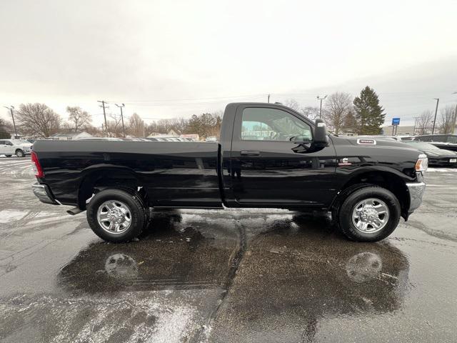 2024 RAM 3500 Tradesman Regular Cab 4x4 8 Box
