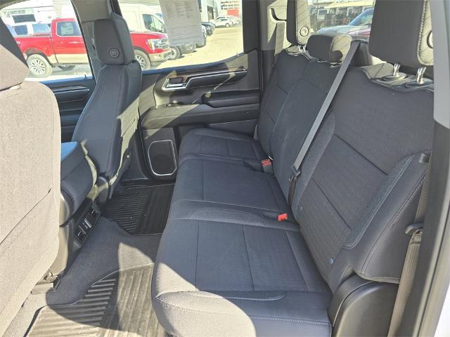 2024 Chevrolet Silverado 1500 4WD Crew Cab Short Bed RST