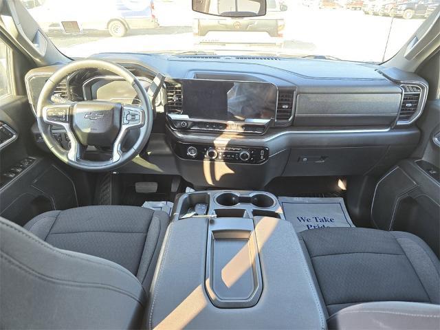 2024 Chevrolet Silverado 1500 4WD Crew Cab Short Bed RST