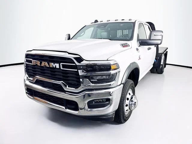 2026 RAM Ram 3500 Chassis Cab RAM 3500 TRADESMAN CREW CAB CHASSIS 4X4 60 CA 2026 RAM Ram 3500 Chassis Cab RAM 3500 TRADESMAN CREW CAB CHASSIS 4X4 60 CA