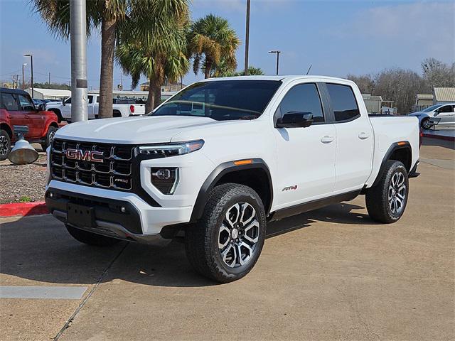 2024 GMC Canyon 4WD AT4