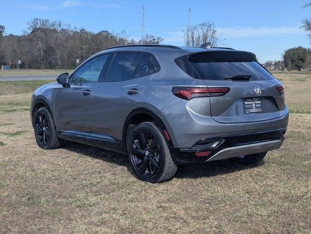 2022 Buick Envision FWD Essence