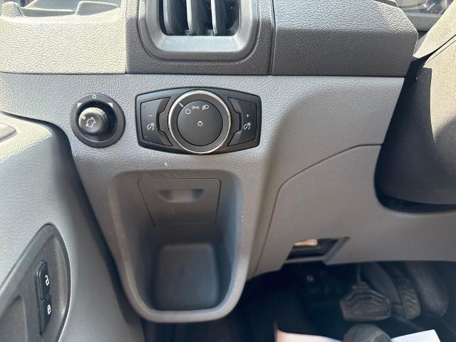 2017 Ford Transit 148 WB Medium Roof Cargo