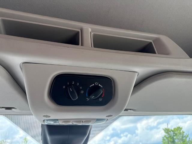 2017 Ford Transit 148 WB Medium Roof Cargo