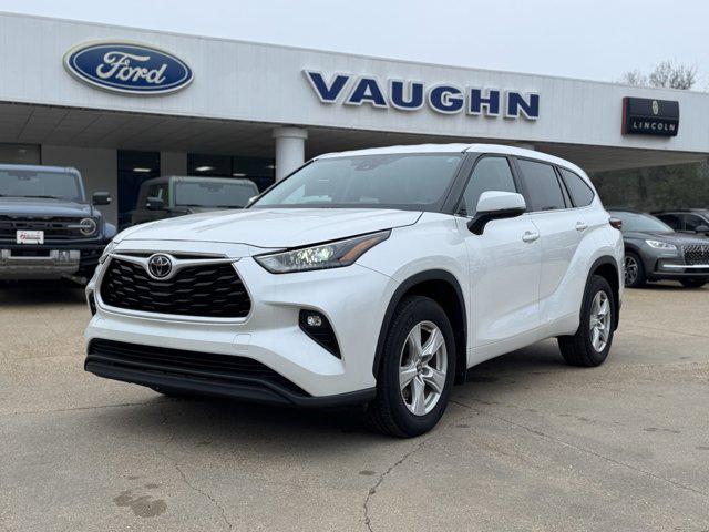 2024 Toyota Highlander LE for sale in Oakdale, LA