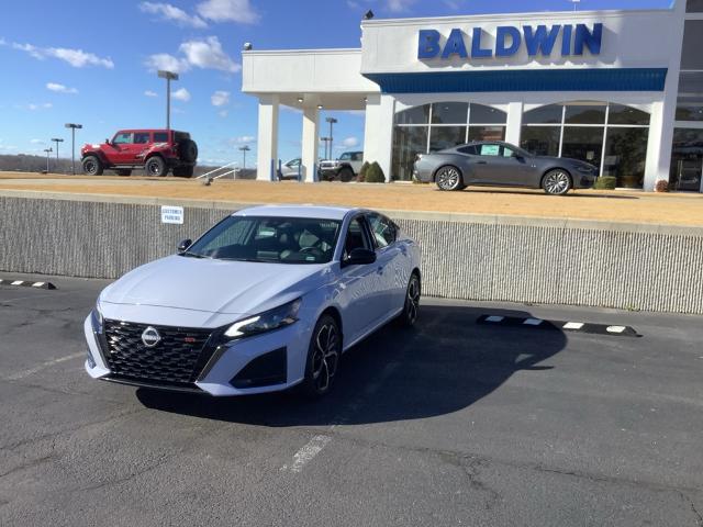 2025 Nissan Altima SR AWD