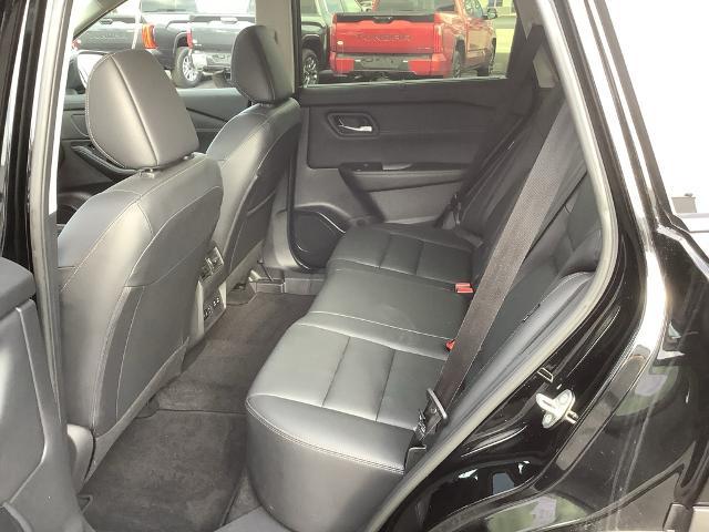2024 Nissan Rogue SL FWD