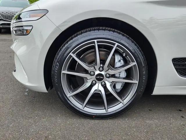 2026 Genesis G70 2.5T RWD